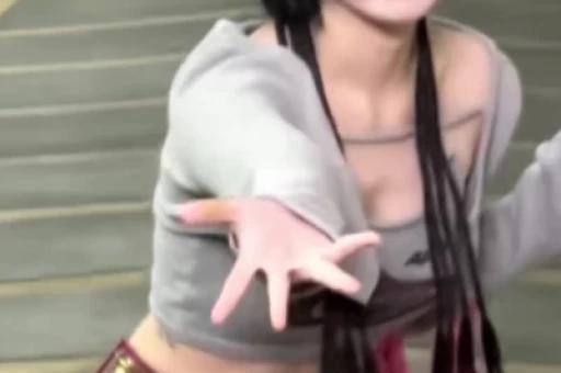 一根藤上7个瓜！明星开撕、睡粉出轨、鲜肉组团去商K个个离谱